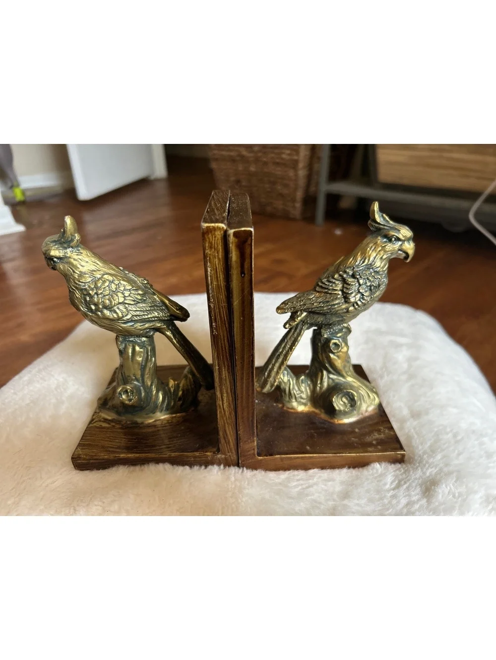 N/A classic brass ensures